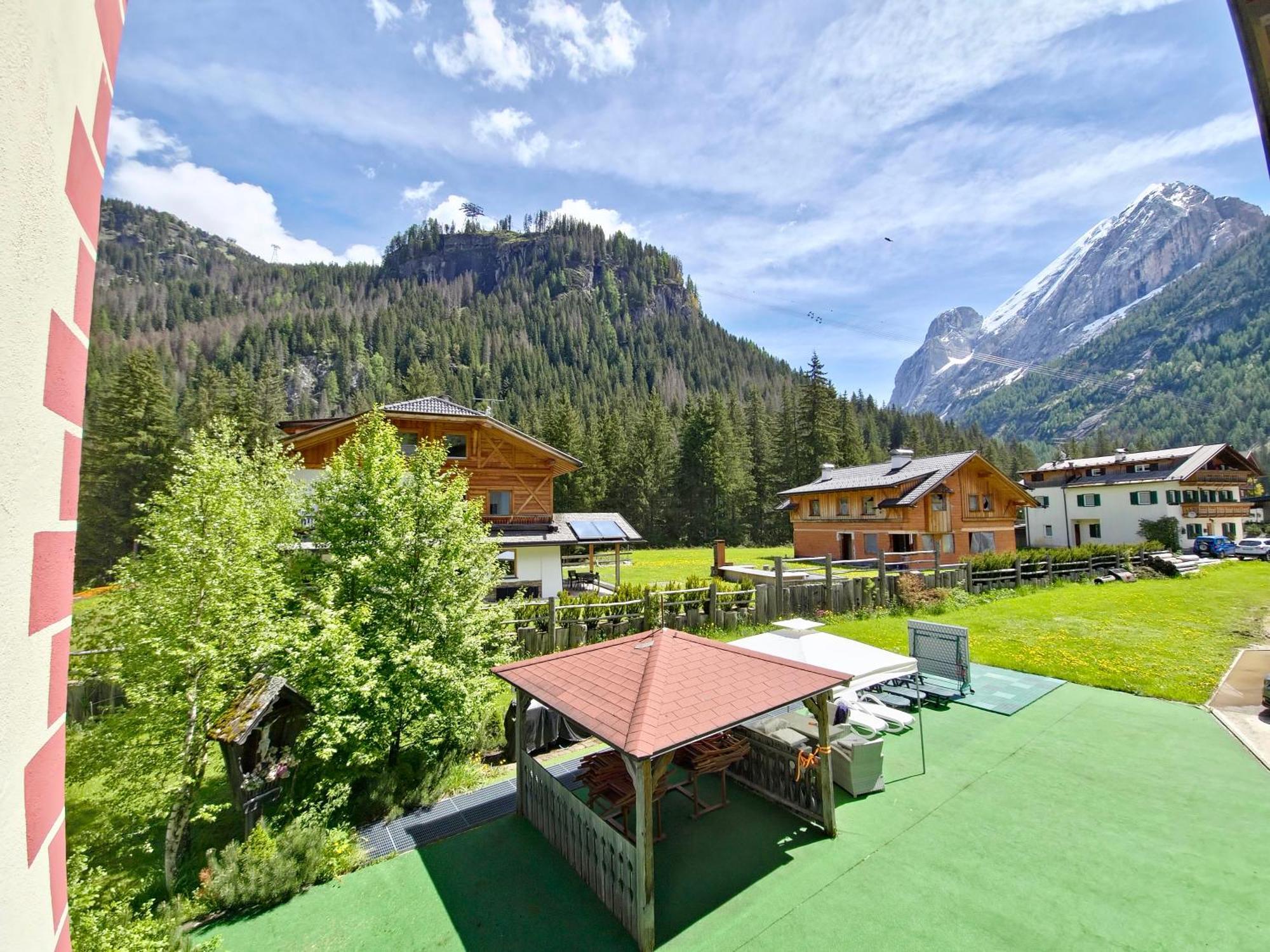 Residence Villa Flora By Ama Val Di Fassa Canazei Buitenkant foto